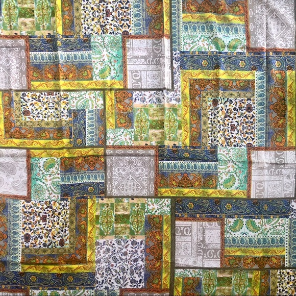 New Scarf - Picture 2 of 9